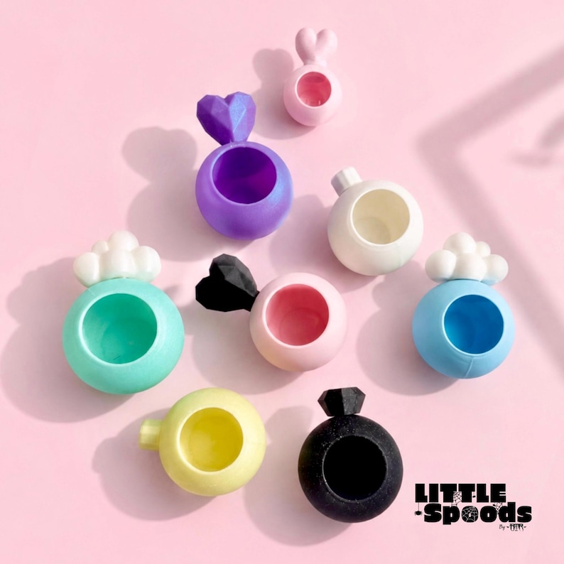 Magnetic jumping spider hides available in multiple sizes colors and styles