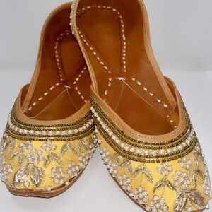 Hand Embroidered Punjabi Jutti: Traditional Khussa Bridal Shoes Yellow
