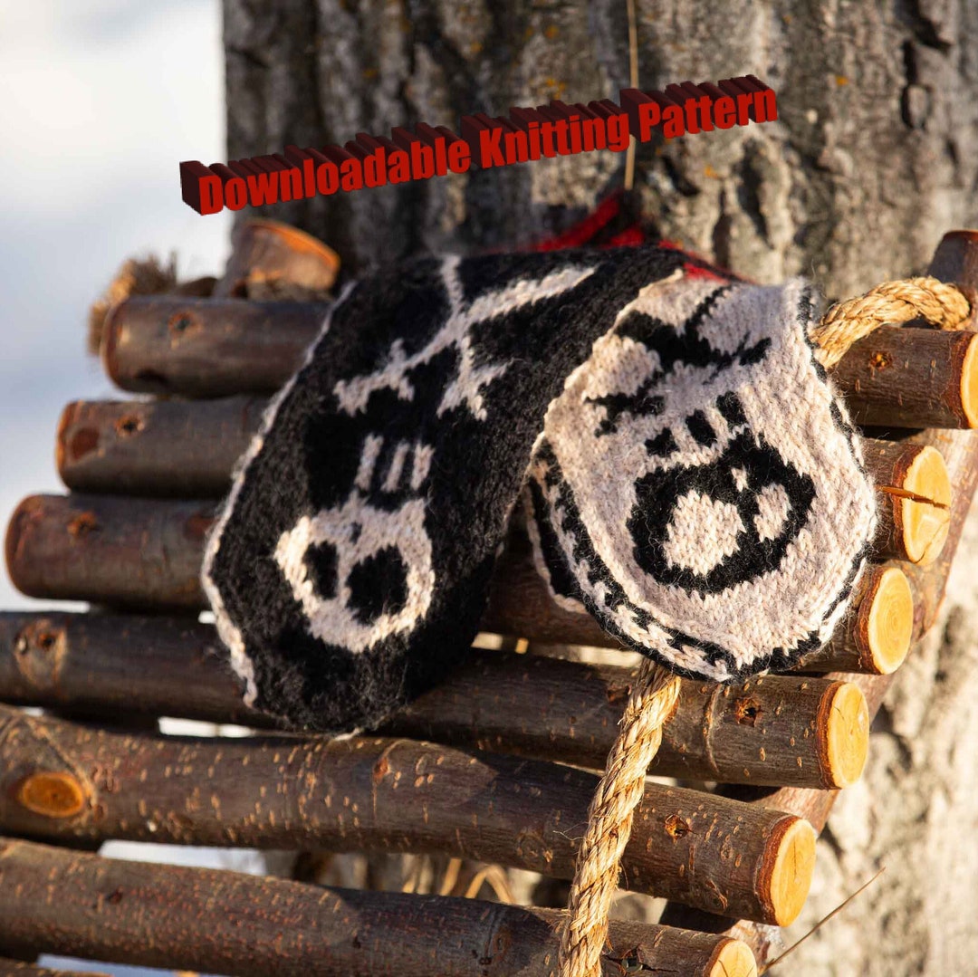 Skull and Crossbones Mittens - Knitting Pattern - Jolly Roger Pirate ...