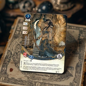 Peut inclure: Une carte de jeu de cartes de fantasy avec un design bleu, or et blanc. La carte représente une femme avec des ailes et un arc et des flèches. Le texte de la carte indique "Nephthys, Hantresse de Bast. Alliée Bénie. Vous obtenez +1. Lorsque 1 jeton ou plus serait retiré du sac du chaos lors d'un test de crâne : Scellez-les sur Nephthys à la place. Épuiser Nephthys : Soit relâchez 1d4 jetons scellés sur elle, soit retournez 1d4 jetons scellés sur elle dans le pool de jetons pour infliger 2 dégâts à toute entité à votre emplacement."