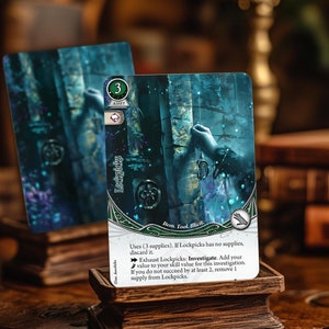 Crochets (atout) - Compatible avec Arkham Horror LCG - Proxies de haute qualité - Fanmade - Illustration complète