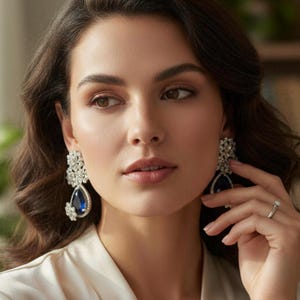 Ohrring mit amerikanischem Diamantstein in 2 Farbtönen in schöner Geschenkbox