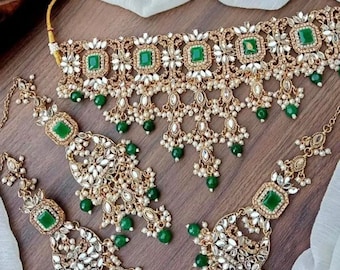 Kundan Choker Bridal Set: Indian/Pakistani Necklace, Earrings & Tikka