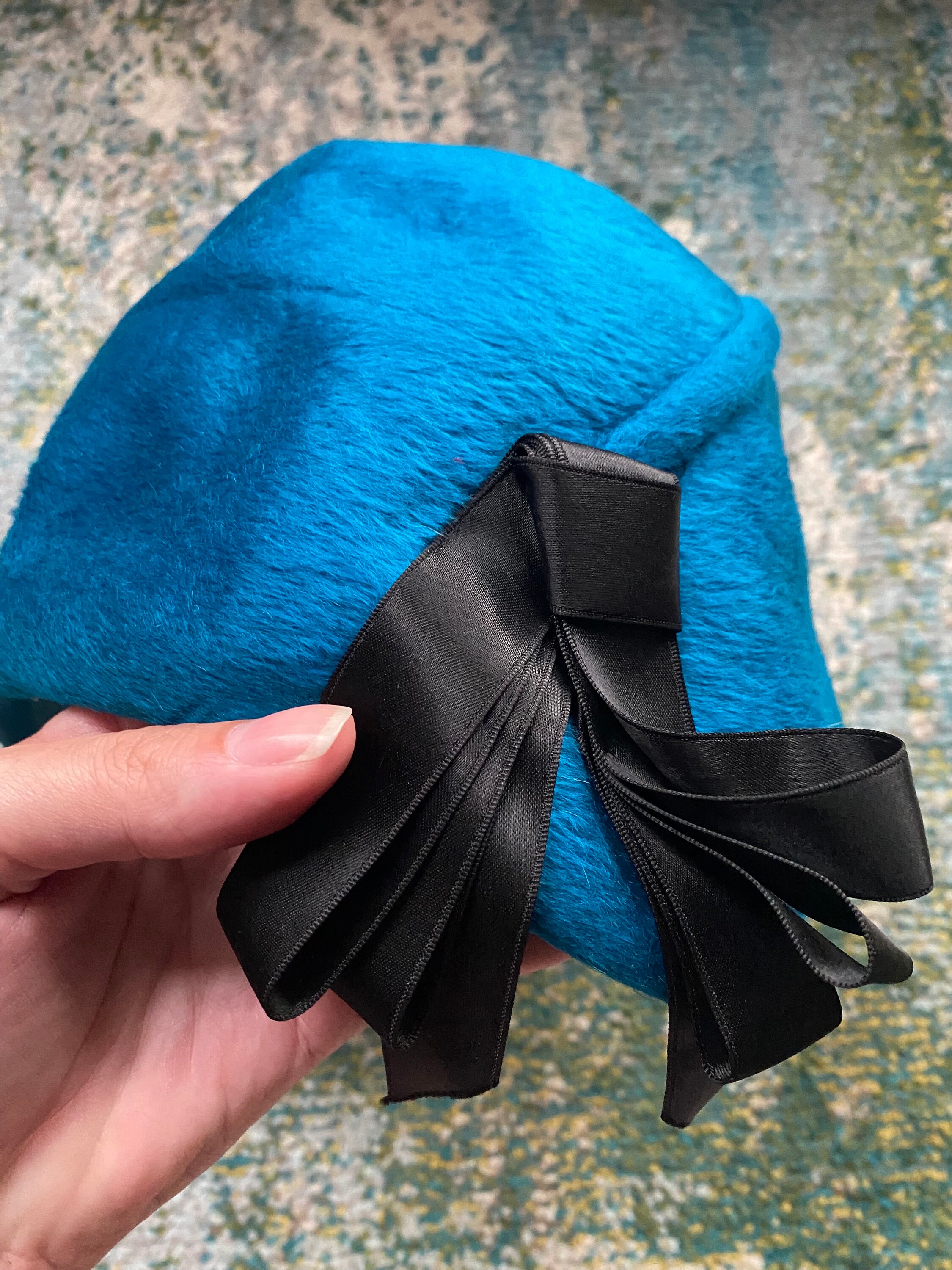 Christian Dior Cloche Hat with Ribbon This week main image 2