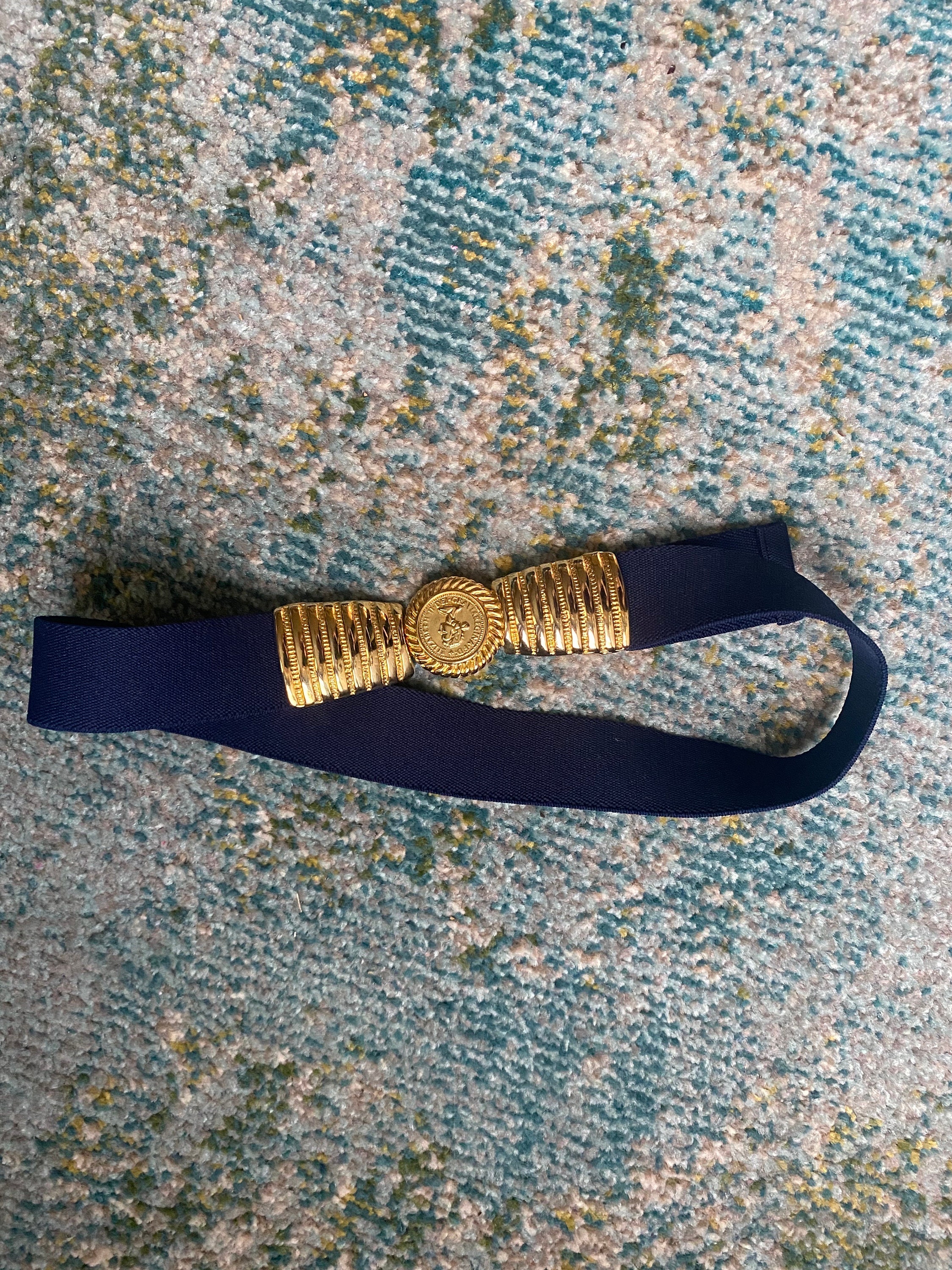 Vintage 80s Motion East Elisabeth Gold Coin Metal Stretch  display picture 3