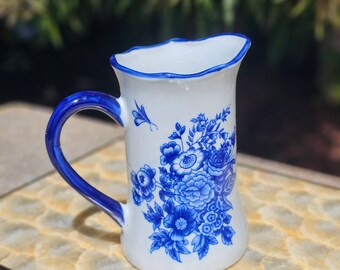 Vintage (möglicherweise antiker) Krug oder Vase aus Eisenstein