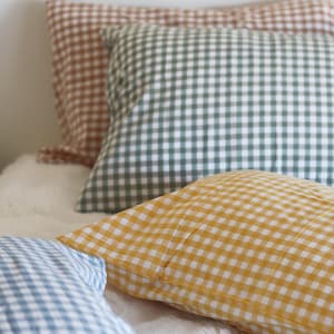 Örngott i tvättad bomull i gingham-kvalitet