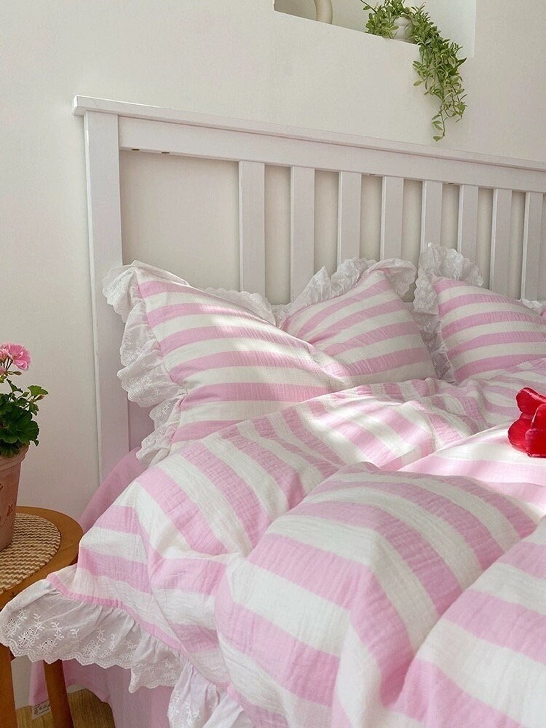 Bubble Pink Stripes Duvet Cover main image 0