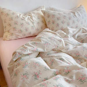 Coquette Floral Duvet Cover And Pillowcases, Pink Cotton Floral Dorm Duvet Cover Full/Queen
