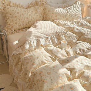 Yellow Pale Floral Coquette Cotton Duvet Cover Set, Cream Ruffle Single/Full Duvet Cover Set