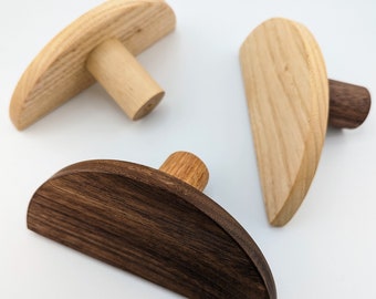 Perchero de madera maciza hecho a mano: para gorras de béisbol y sombreros de vaquero.