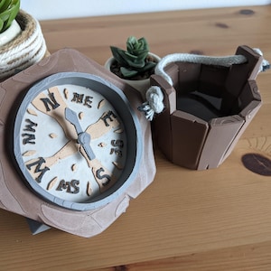 Sea of Thieves Figurines Cosplay Props - Sailor Bucket and Compass