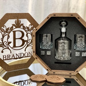 Whiskey Barware Set, Custom Glasses in Wooden Box, Christmas gift, Whisky Glass, Bourbon Decanter, Whisky Stones