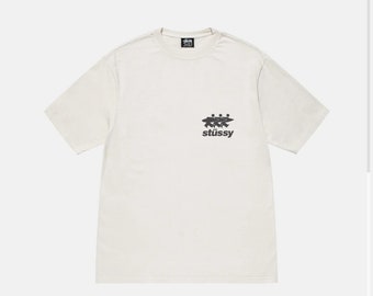 Stussy beige t-shirt