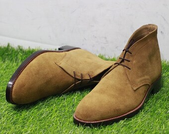 Handmade Leather Shoes Beige Suede Leather Ankle High Stylish Chukka Dress & Formal Wear Boots