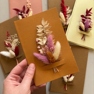 Floral Greeting Card – Handmade card with dried flower bouquet and envelope