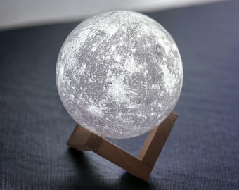 Planet & Moon Night Light | 3D Printed Night Lamp | Solar System Decoration