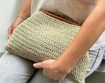 Handmade Woven Clutch Bag: Eco-Friendly Natural Yarn Boho Purse