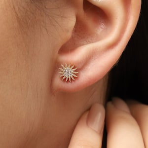 Sonne Gold Ohrringe, 14K Gold Sonne Ohrringe, Sonne Ohrstecker, Sonnenschein Ohrringe, Gold Sonnenschein Ohrringe, 14K Gold Ohrringe.