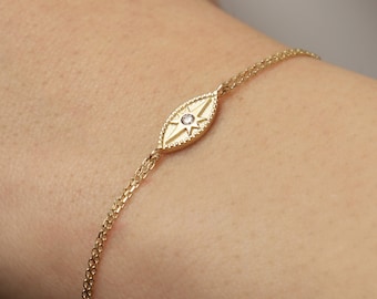 14K Gold North Star Bracelet, 14K Gold North Star Bracelet, Star Bracelet, Calestial Bracelet, Gold Star Charm Bracelet, 14K Gold Bracelet.