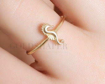 14K Gold Seahorse Ring, Seahorse Ring, Seahorse Animal Ring, Animal Gold Ring, Handmade Ring, Animal Ring, Animal Gold Gift, Sea Ring.