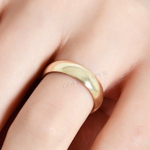 5MM Domed 14K-18K Gold Wedding Band , 5 MM Width, Polished Ring, Free Engrave, Comfort Wedding Band, Gold Engagement Ring, Wedding Band Gold
