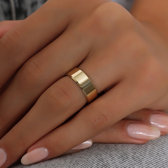 7MM Flat 14K-18K Gold Wedding Band , 7 MM Width, Diamond Cut Corners,Polished Ring, Free Engrave, Comfort Wedding Band, Gold Engagement Ring