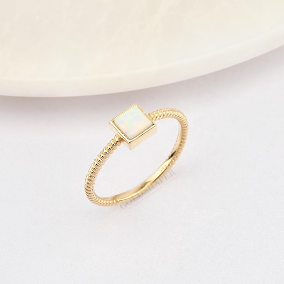 White Opal Gold Ring, 14K Gold Opal Ring, White Opal Ring, Gold Opal Ring, Gemstone Ring, October Birthstone Ring, 14K Gold Ring.