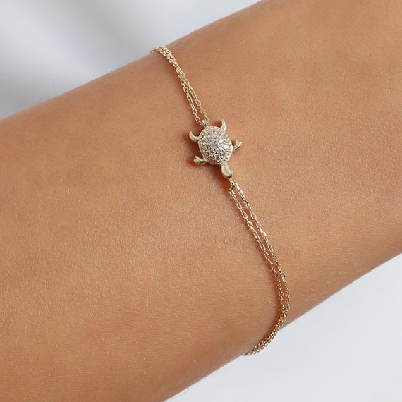14K Gold Turtle Bracelet, Turtle Bracelet, Turtle Charm Bracelet, Animal Bracelet, Gold Turtle Charm Bracelet, 14K Gold Bracelet.