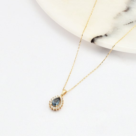 14K Gold Sapphire Necklace, Gold Sapphire Necklace, Sapphire Stone Necklace, September Birthstone, Gemstone Necklace, Gold Birthstone.