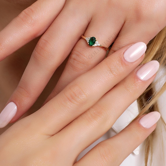 14K Gold Emerald Stone Ring, Emerald Gold Ring, Emerald oval Shape Ring, Gold Emerald Ring, Gemstone Ring, May Birthstone Ring.