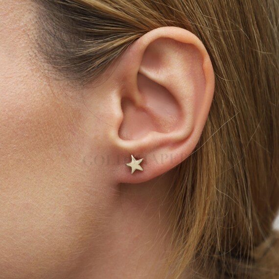 Star Gold Earrings, 14K Gold Star Earrings, Star Earrings, Star Stud Earrings, Calestial Earrings, Gold Star Earrings, 14K Gold Earrings.
