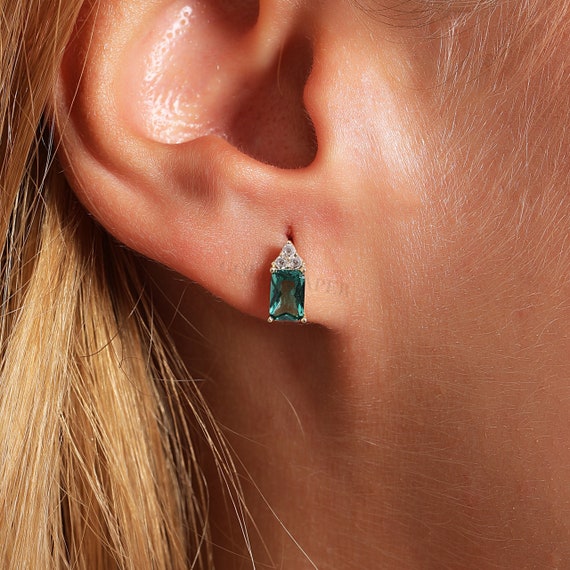 14K Gold Emerald Earrings, Emerald Stud Earrings, Emerald Gold Earrings, May Birthstone Earrings, 14K Gold Stud Earrings. 14K Gold Earrings.