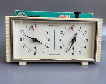 Reloj de ajedrez mecánico ruso (Jantar) en buen estado Gran regalo para amantes y coleccionistas de ajedrez Con caja de reloj y documentos Regalo de ajedrez