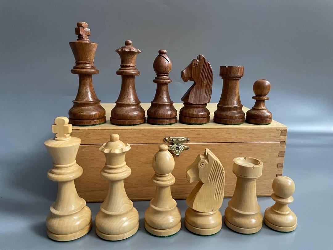 Wooden Staunton Chess Set 80s Vintage With Original Chess Box ...
