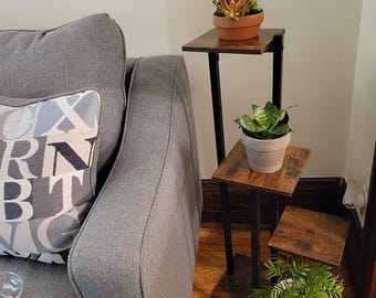 Multi-Tier Wood & Metal Plant Stand: Indoor Corner Display