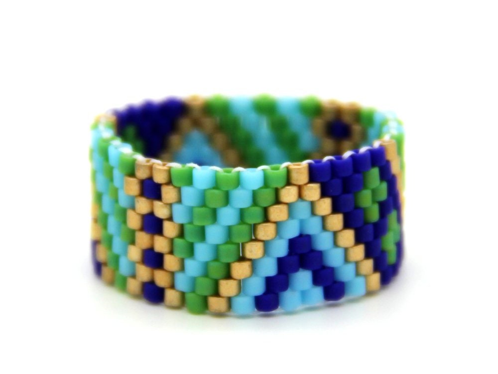 Miyuki Delica glass bead ring in green, blue, turquoise and gold, woven wide band ring Peyote flexible bead ring Ethnostyle #056 Formina
