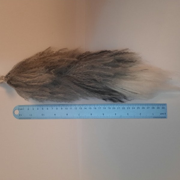 Yarn faux tail