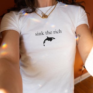 Orca Shirt Orca Shirt Orca Shirt Essen Sie das reiche Oceancore Shirt Werden Sie unregierbar Wal Shirt Politisches Meme Tee
