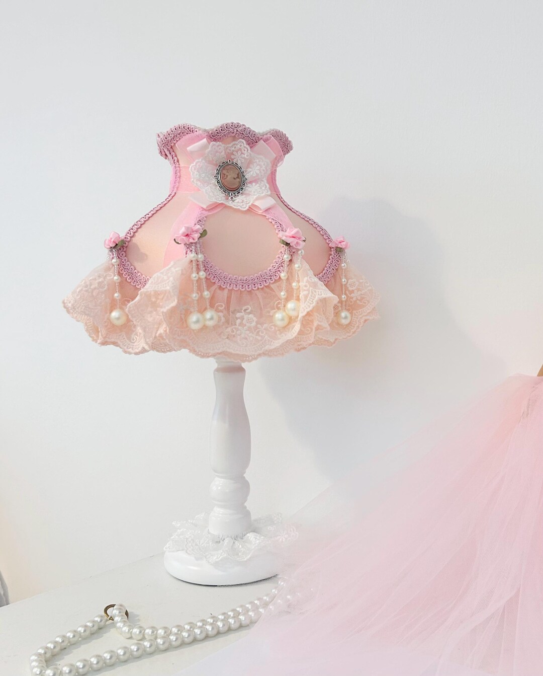 Coquette Table Lamp main image 1