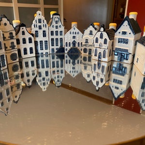 First 10 KLM Houses in 1 buy! All of them are sealed and have no damages. For buying them 1 by 1 check my page!