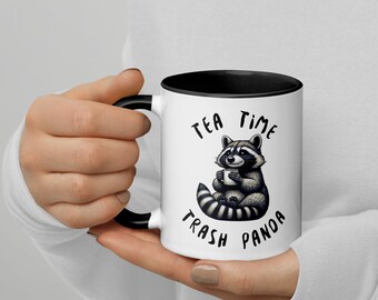 Tea-Time Trash Panda-mugg - Rolig tvättbjörnskaffemugg, djurmotiv, perfekt present