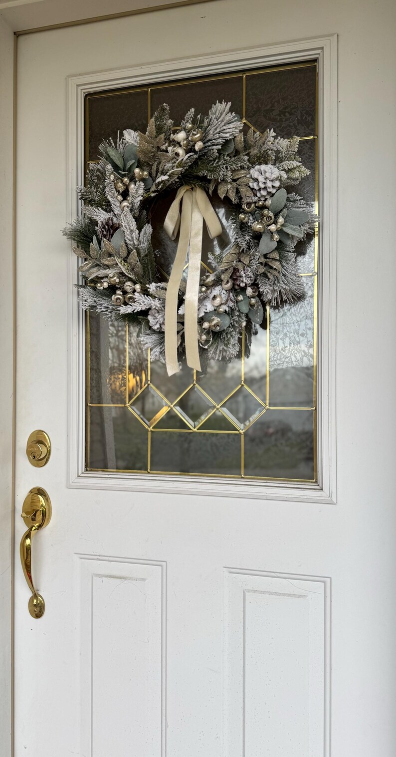 Winter Frosted Mixed Evergreen Lamb’s Ear Pinecone Wreath for Front ...