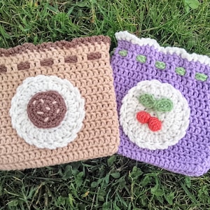 Handgemachter gehäkelter Mini-Beutel mit Kordelzug - Geschenkbeutel - Kosmetiktasche - Aufbewahrungsbeutel - Motiv: Kirsche oder Cookie