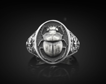 Battle Scarab Ancient Egyptian Signet Silver Men Ring, Cool Egyptian Animal Symbols Ring for Boyfriend in Sterling Silver, Best Friend Gift