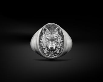 Classic Oval Wild Wolf Signet Pinky Men Ring in Oxidized Silver, Scandinavian Fenrir Wolf Wedding Rings, Biker Spirit Chunky Gift Jewelry