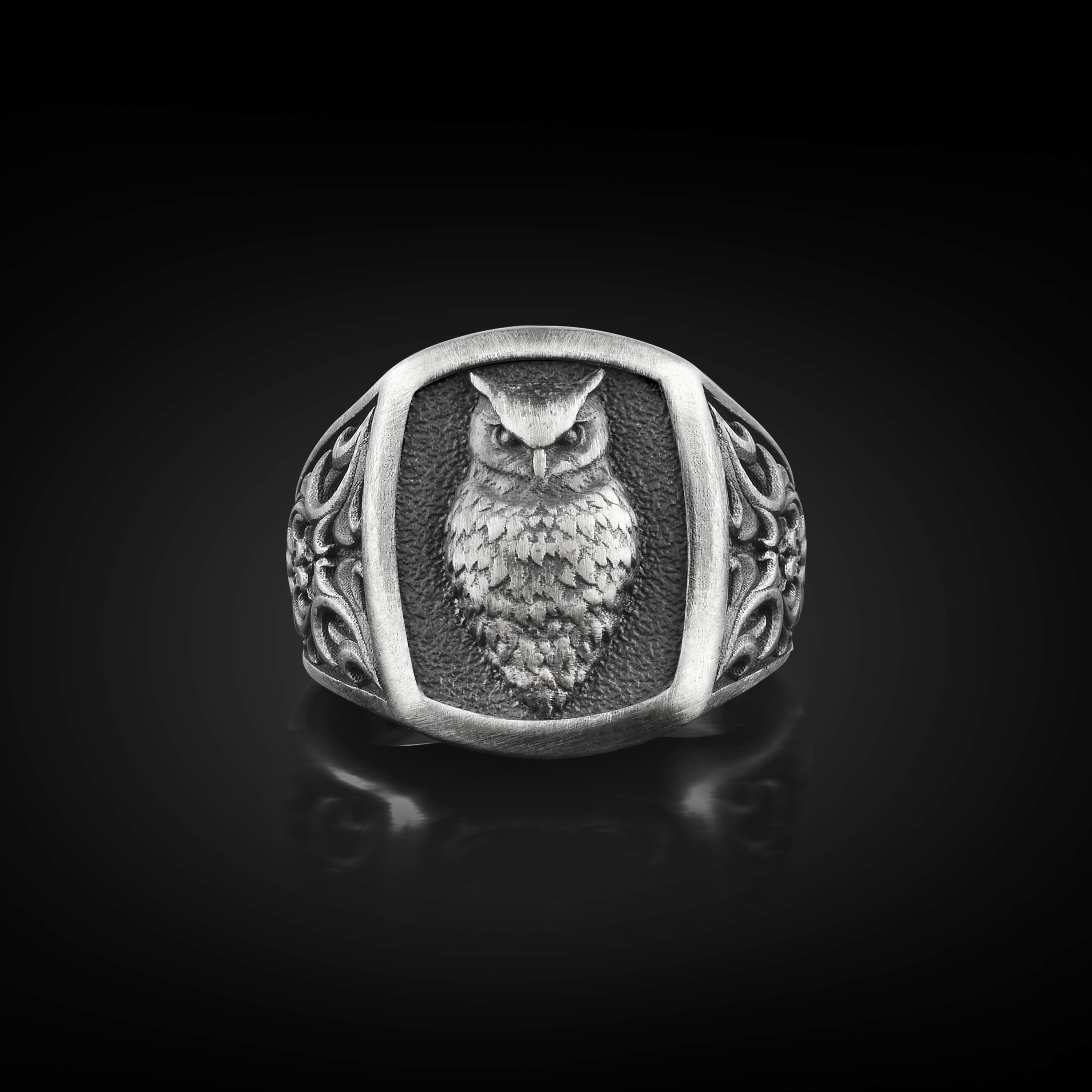 Owl The Sign of Wisdom Pinky Ring for Men in Sterling Silver, Tiny Bird Ring for Nature Wedding Silv