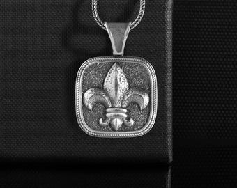 Fleur de Lis French Lily Silver Men Necklace, Oxidized Silver Symbol Floral Personalized Pendant, Best Birthday Gift Jewelry for Her or Him