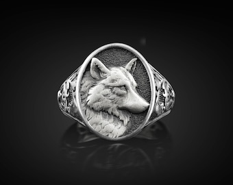 Nordic Wolf Engraved Dainty Animal Signet Silver Men Ring, Sterling Silver Wolf Head Men Ring for Husband, Celtic Nature Jewelry, Men Gifts