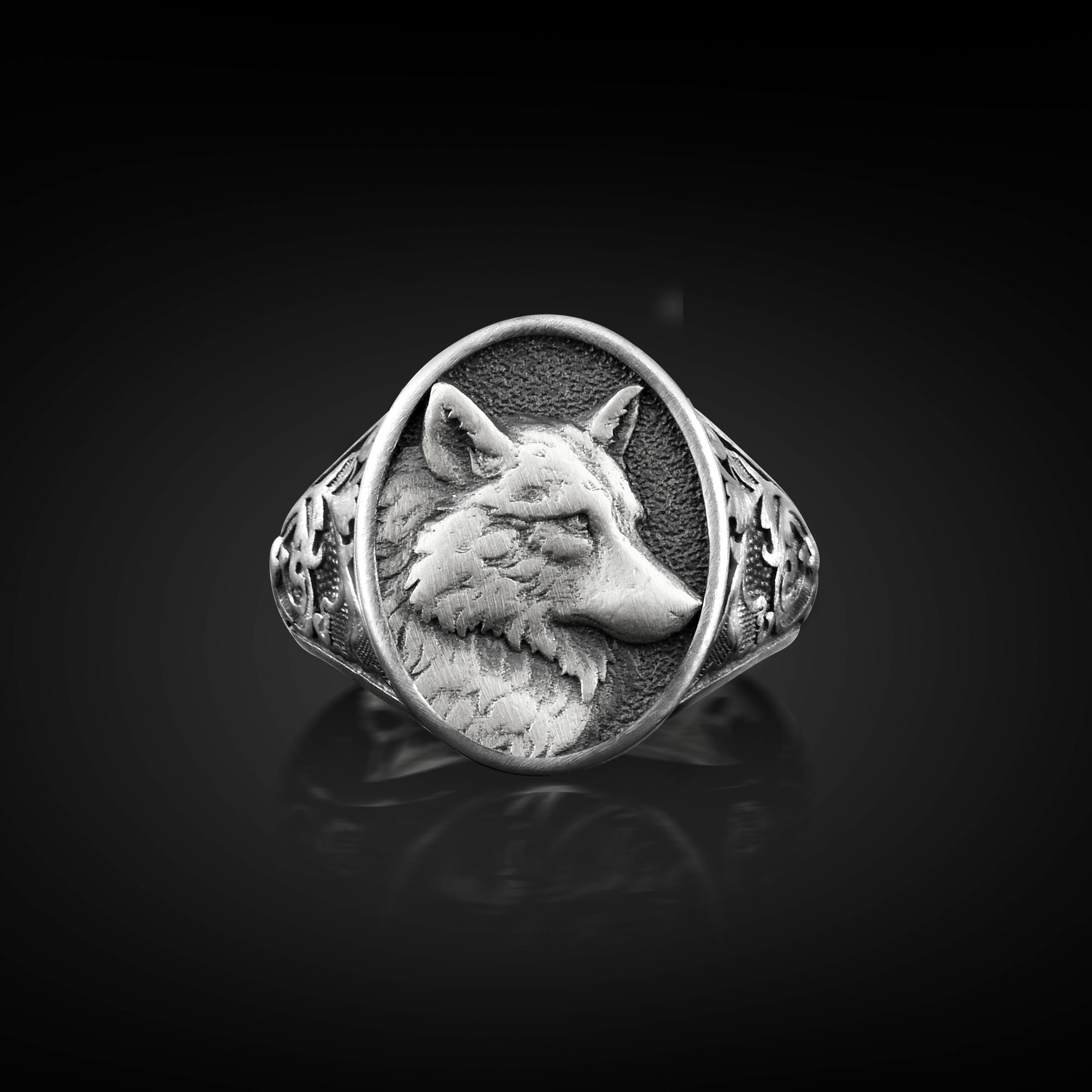 Nordic Wolf Engraved Dainty Animal Signet Silver Men Ring